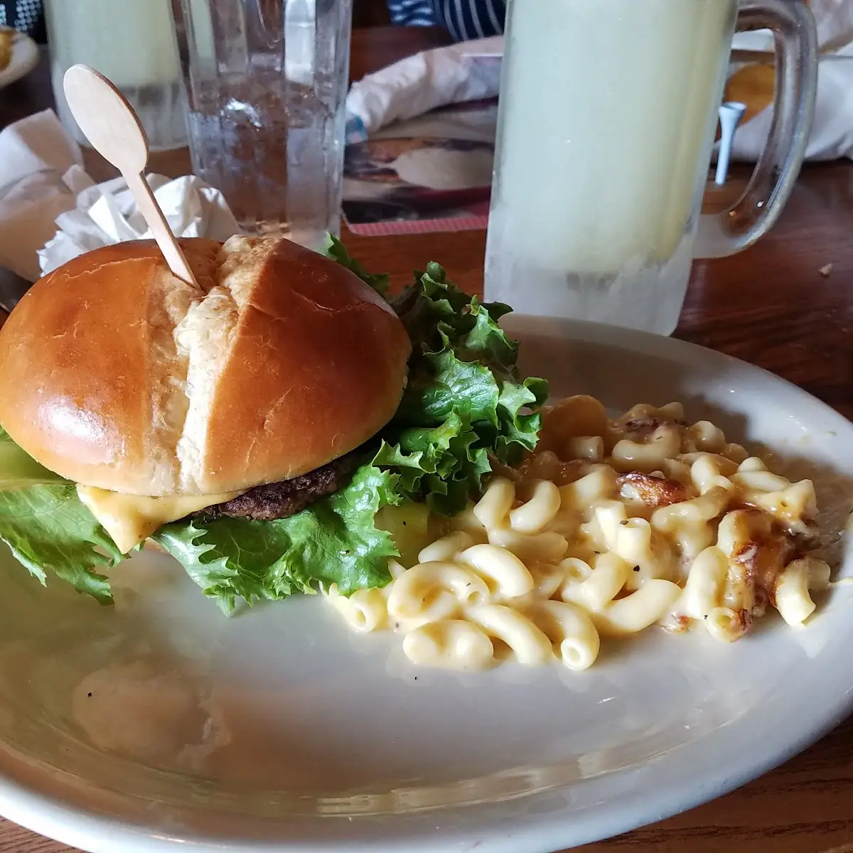 Cheeseburger and Mac and Cheese