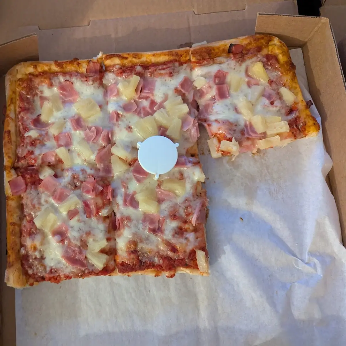 Hawaiian Pizza