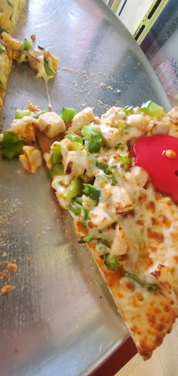 Highlights, Crossfield Pizza