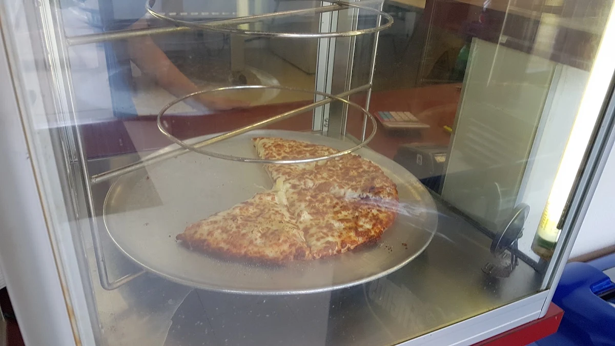 Highlights, Crossfield Pizza