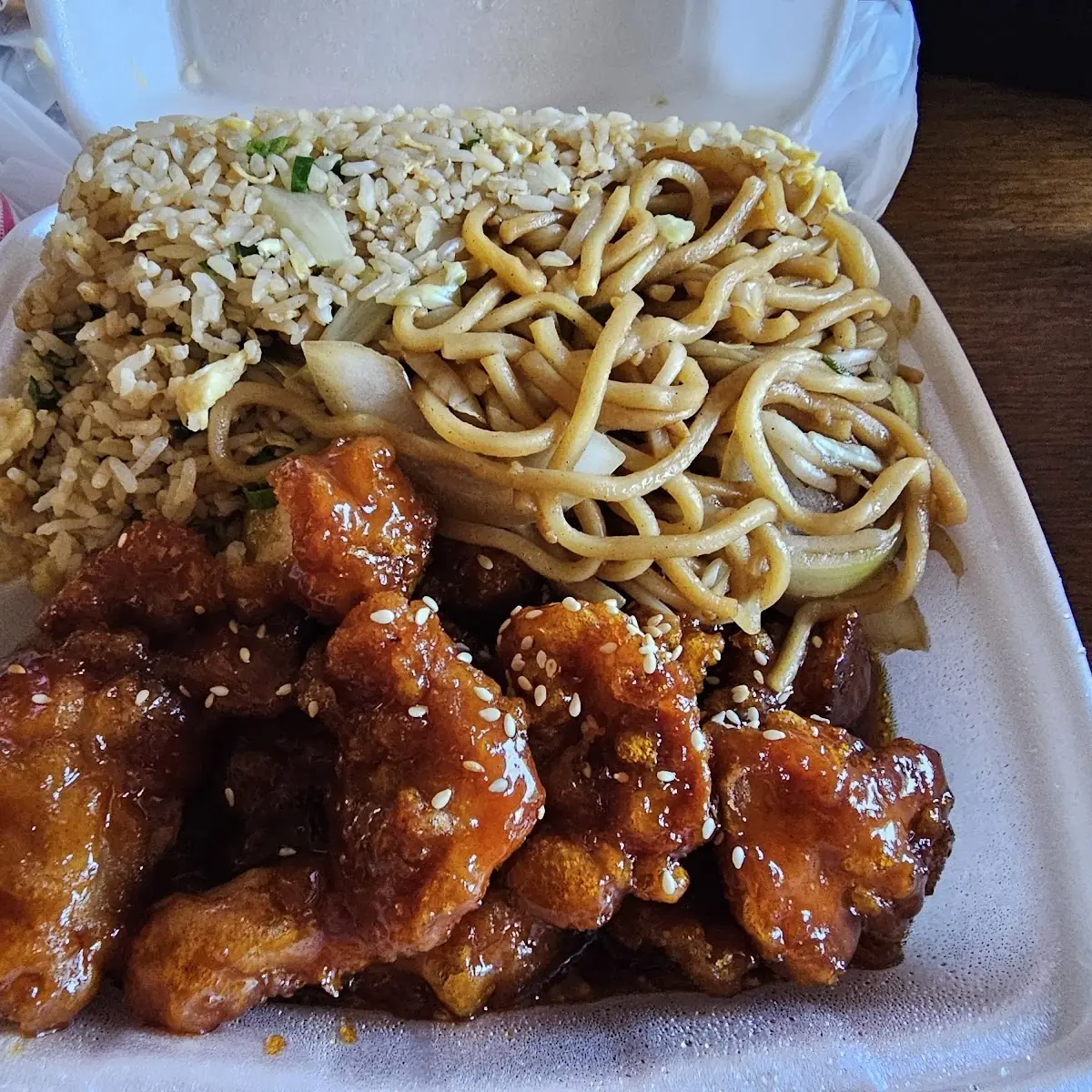 Sesame Chicken Combination Plate