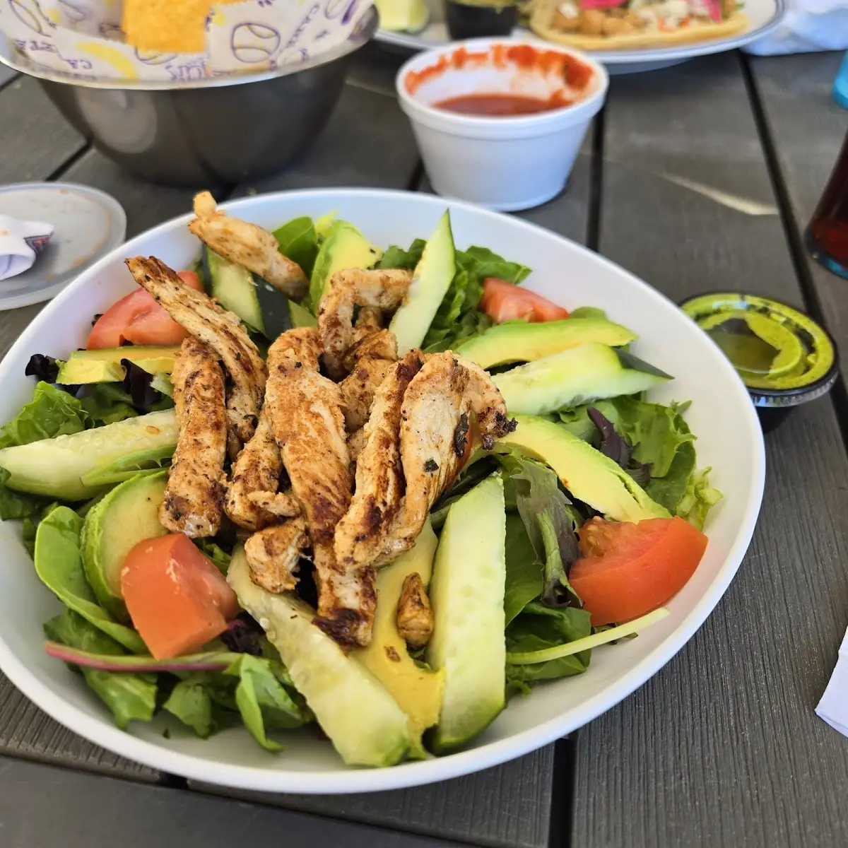 Avocado Salad with Grilled Chicken