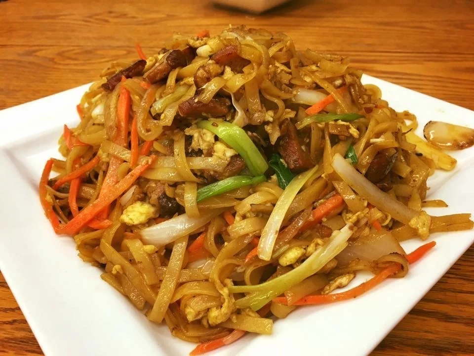 Rice Noodles with Beef Chicken