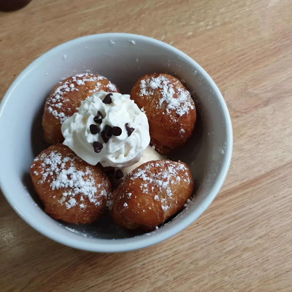 Fried Oreos with Vanilla Ice Cream