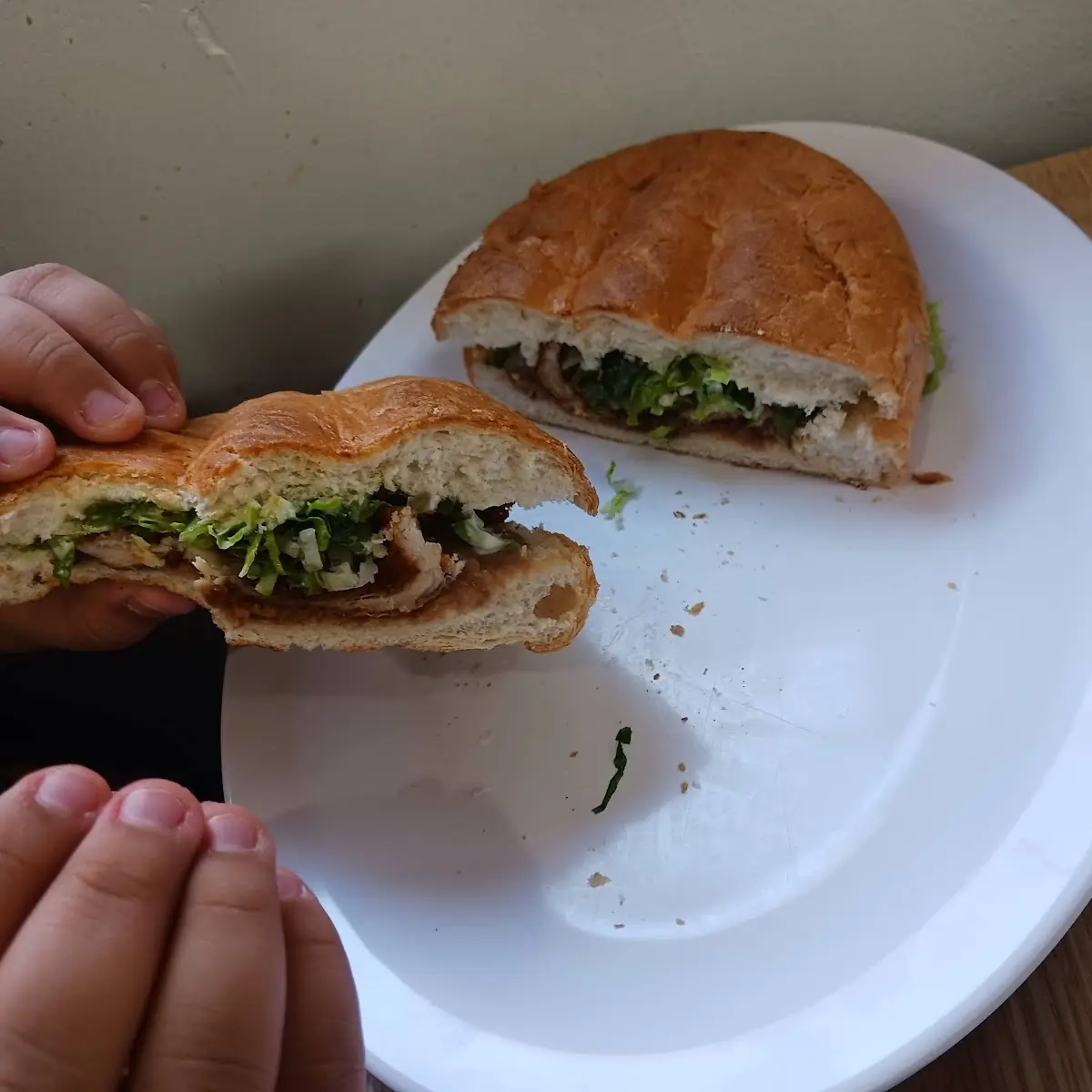 Torta De Milanesa De Pollo Breaded Chicken