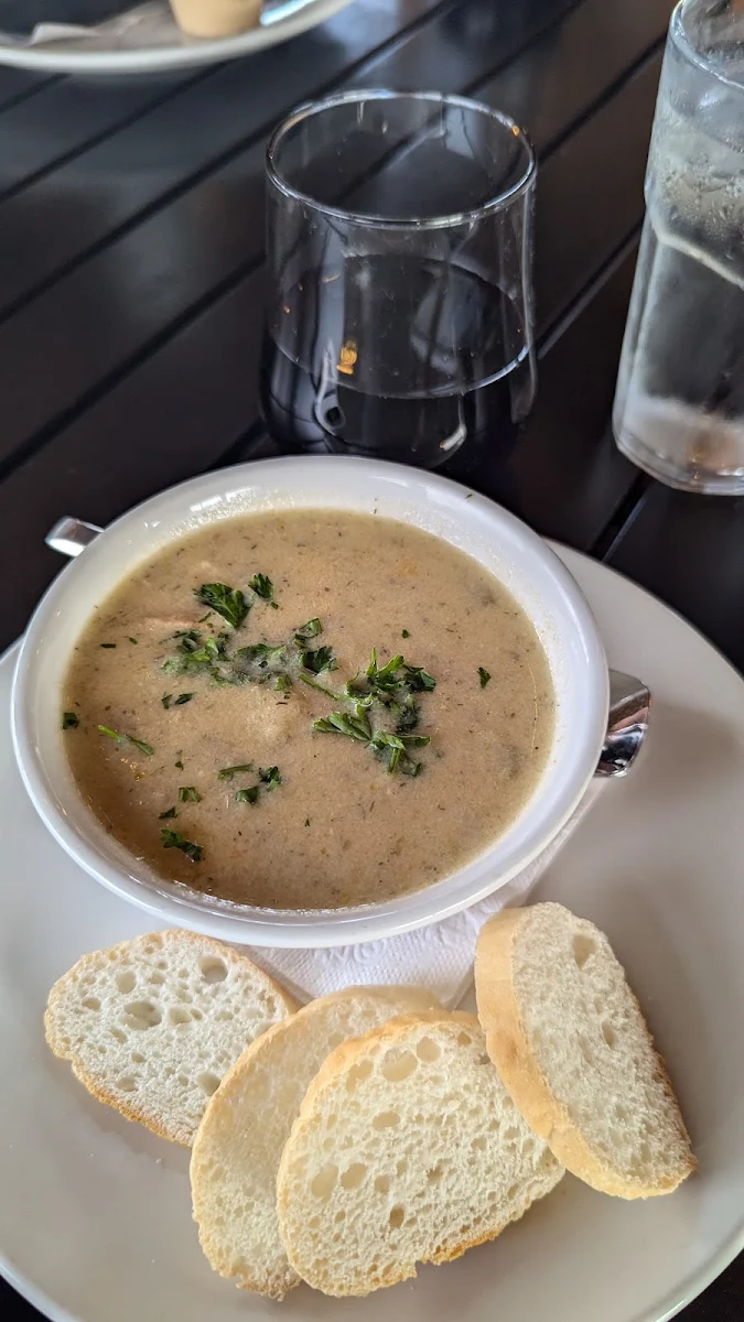 Pacific Drift Chowder, Bare Bones Fish House & Smokery