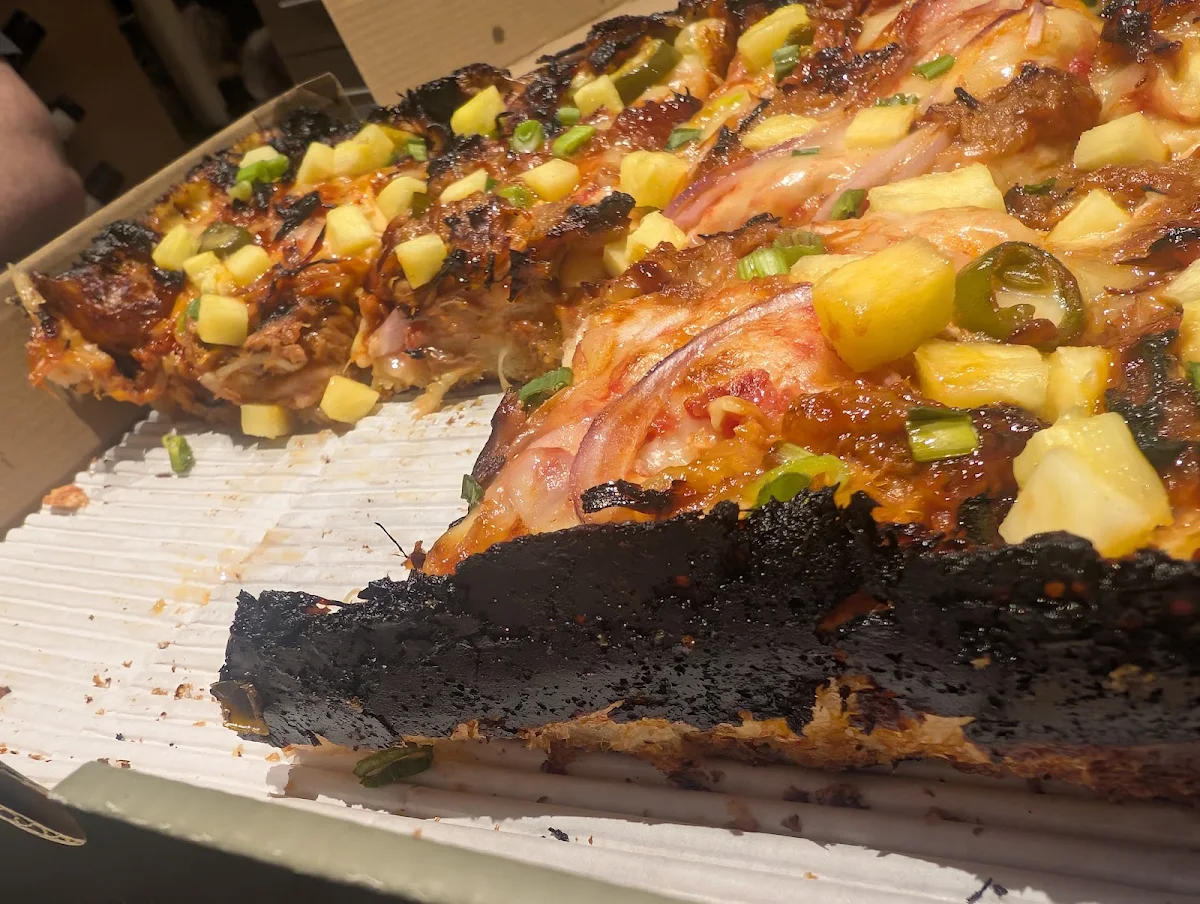 Highlights, Renaissance Detroit Style Pizza