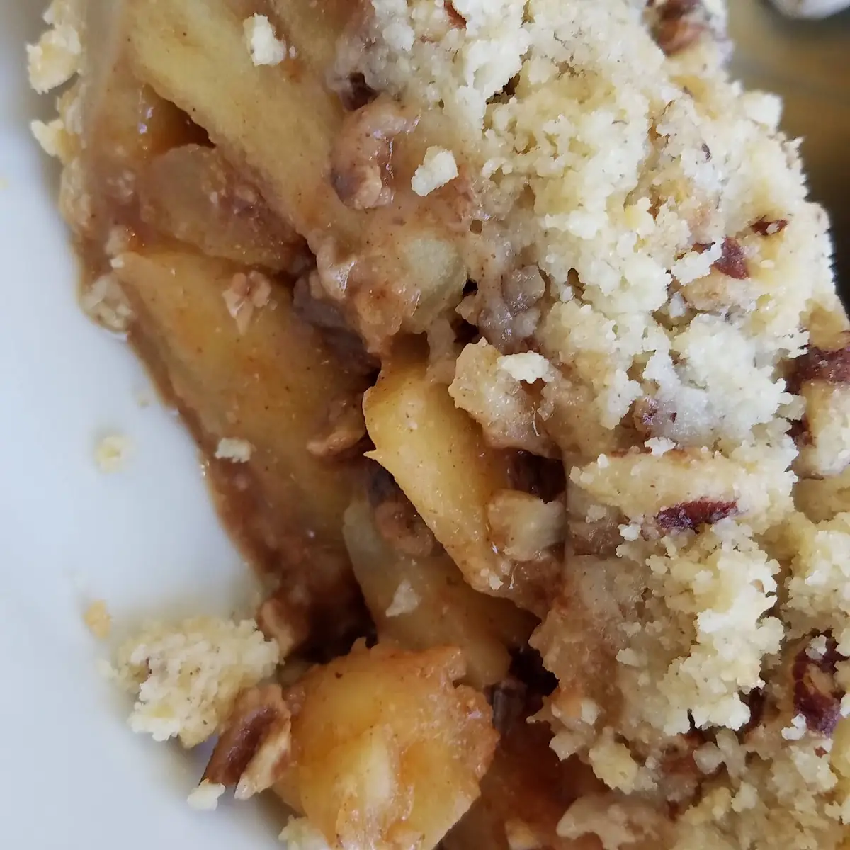 Caramel Pecan Apple Pie