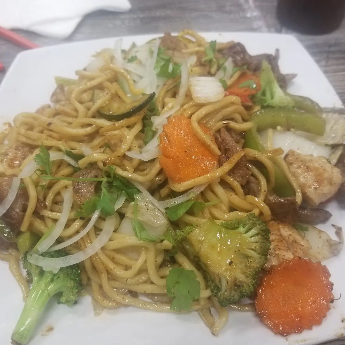 Egg Noodles with Mixed Vegetables and Meat