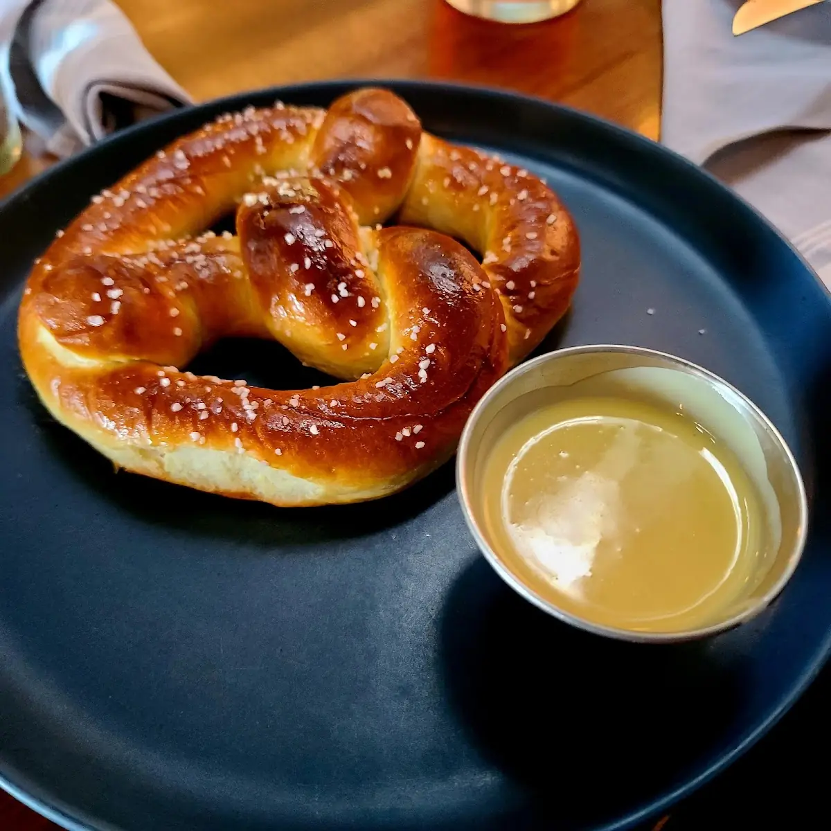 Pretzel Cheese Sauce