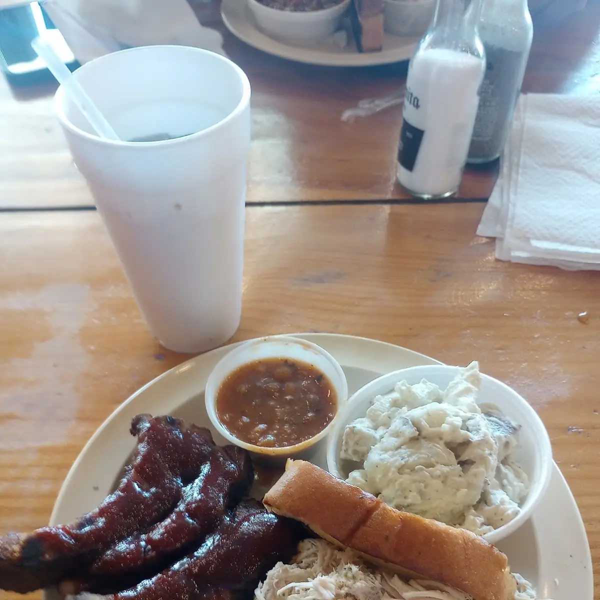 Griiled Rib Tip Platter with 2 Sides Roll
