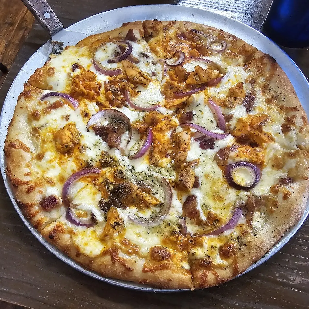 Buffalo Chicken & Bacon Pizza