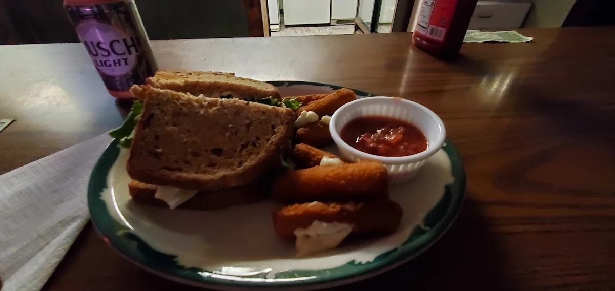 Chicken Sandwich with Cheese Sticks