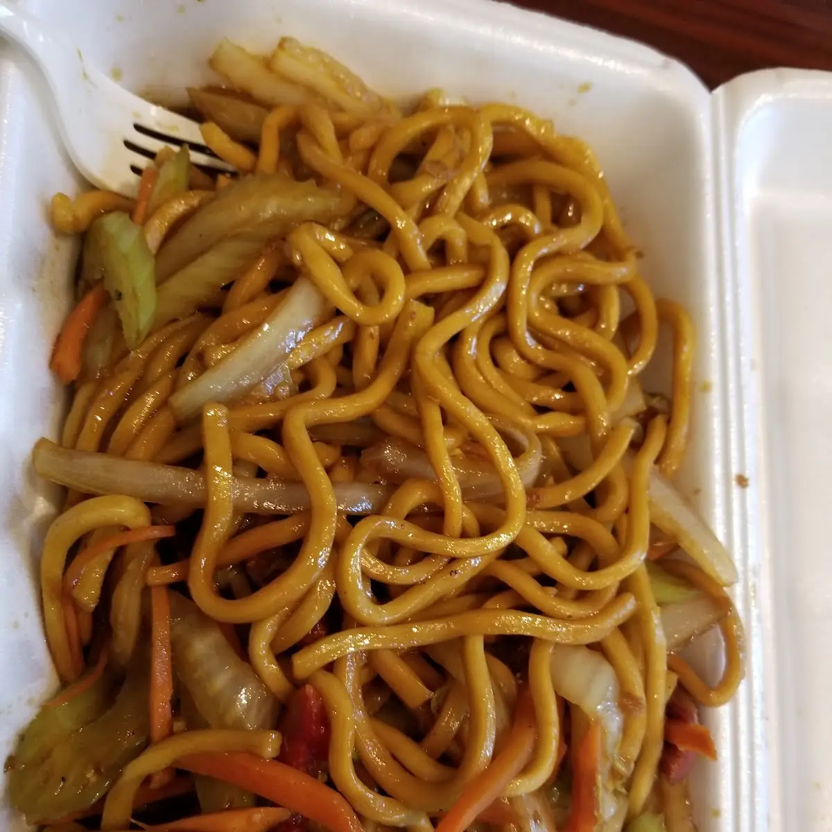 Roast Pork Lo Mein