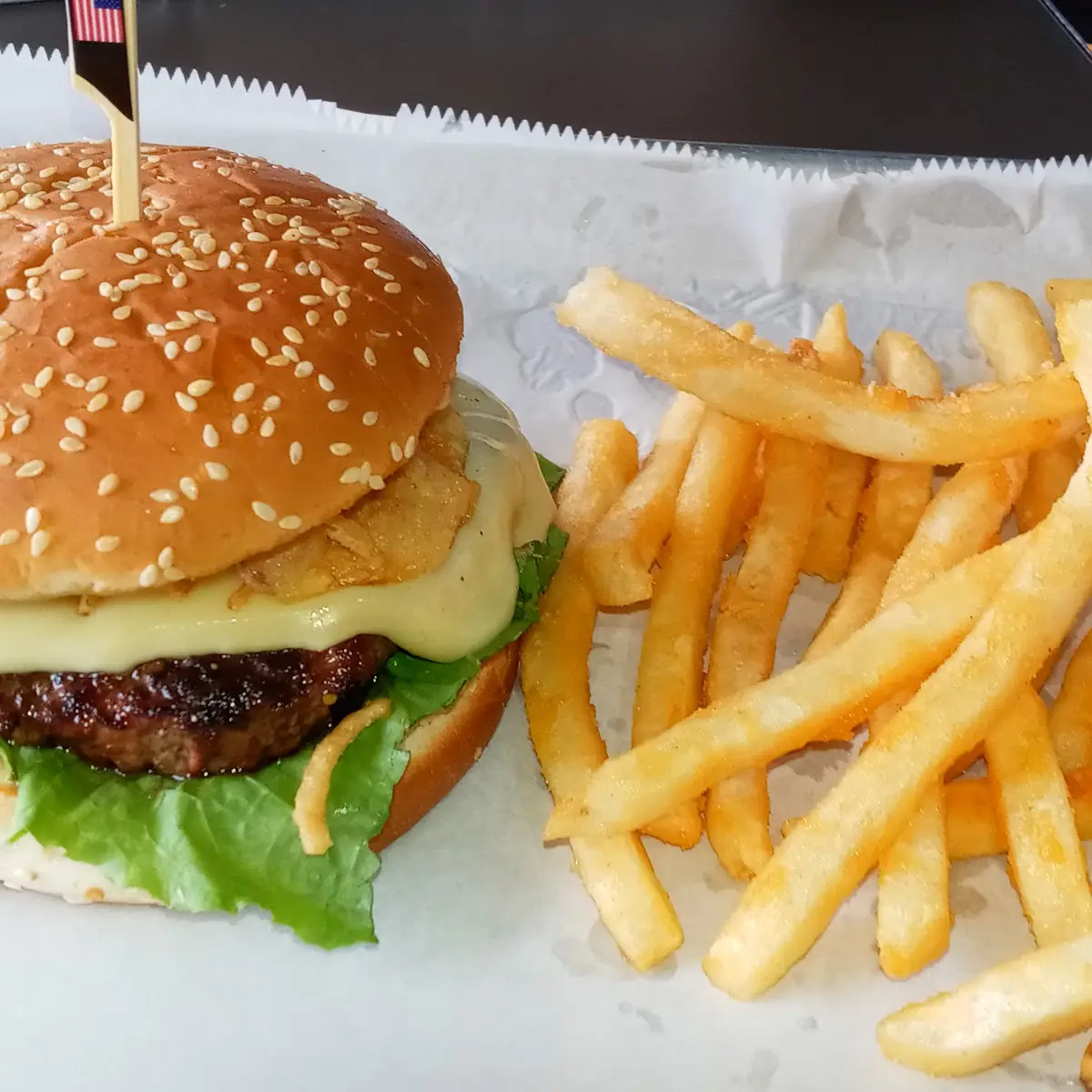 Classic Grilled Chicken Burger