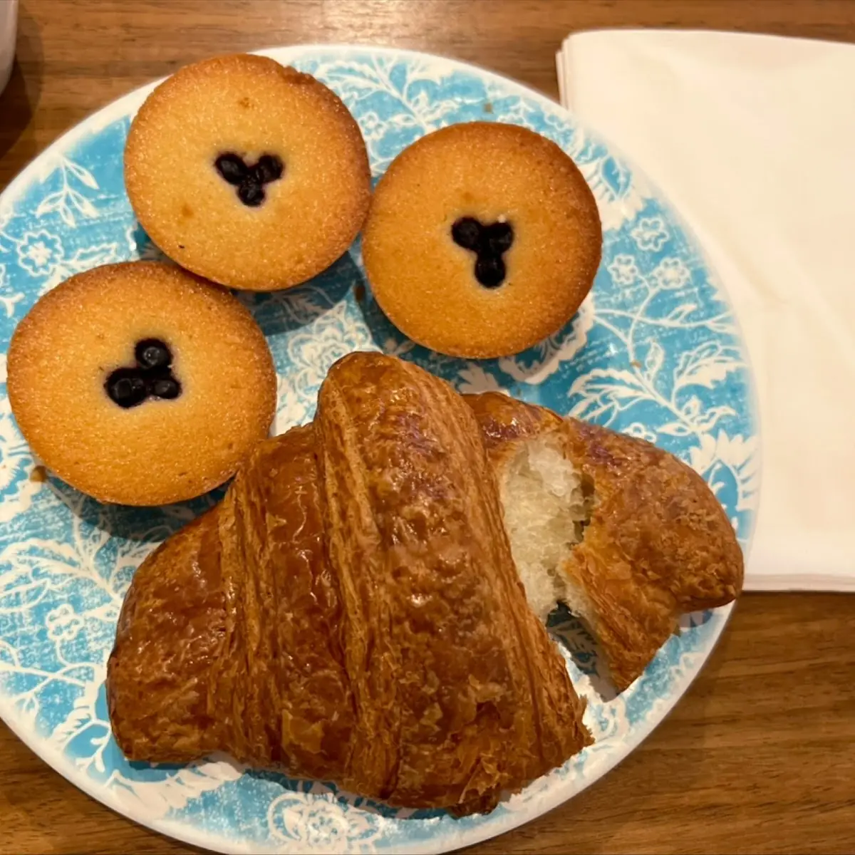 Plain Croissant