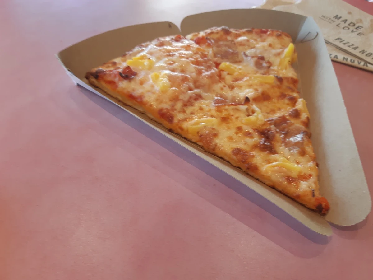 Hawaiian Pizza