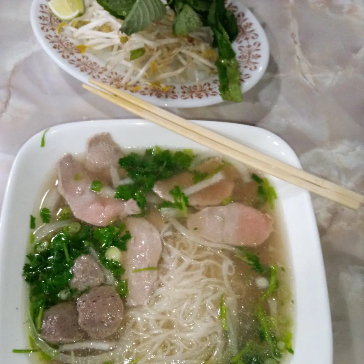 Combination Beef Soup Phở ðẶC Biệt