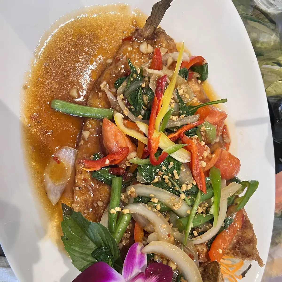 Talay Pad Khing Sod