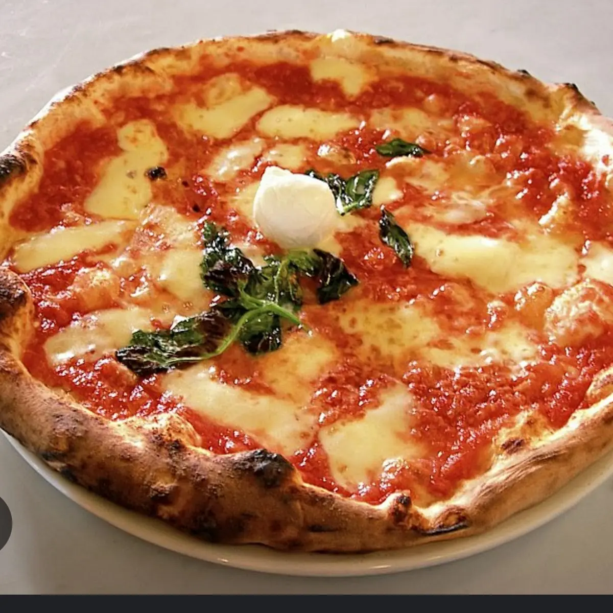 Quattro Formaggio Pizza