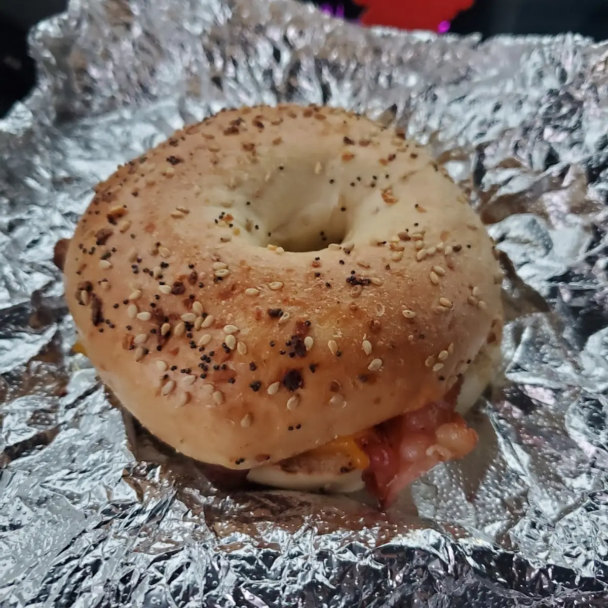 Everything Bagel Bacon Egg Cheese