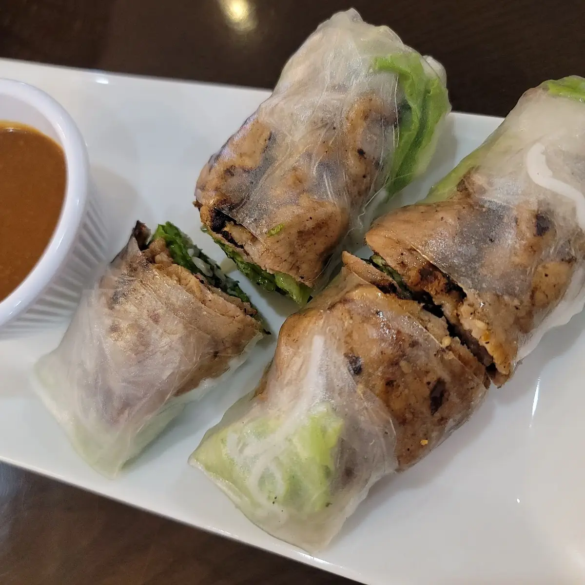 Gỏi Cuốn Thịt Nướng