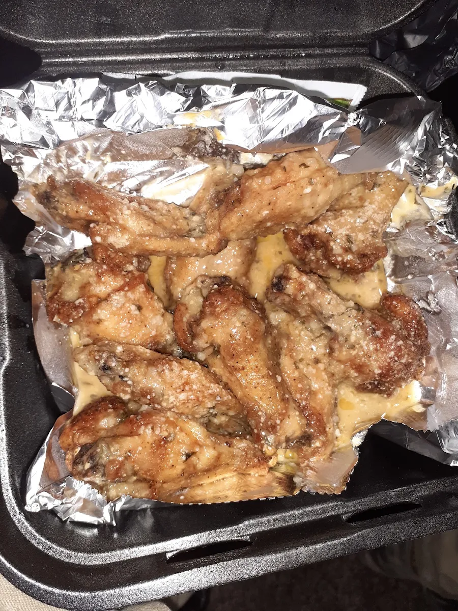 Garlic Parmesan Wings