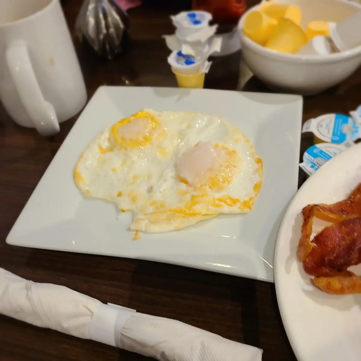 Over Easy Eggs Off