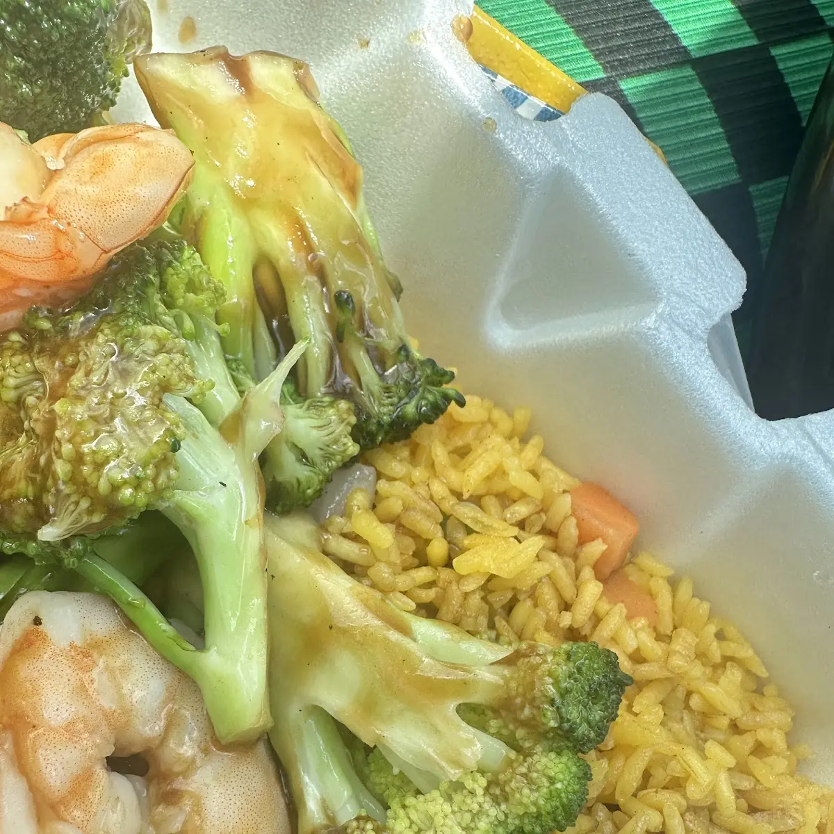 Shrimp with Broccoli Combination Plate