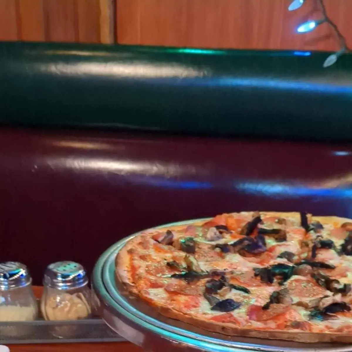 Thin Crust Pizza