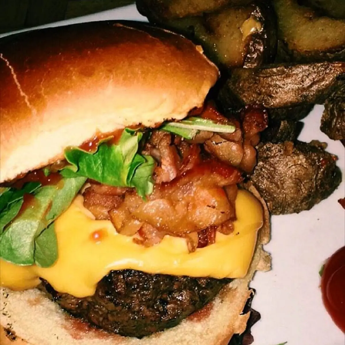 Bacon Cheeseburger