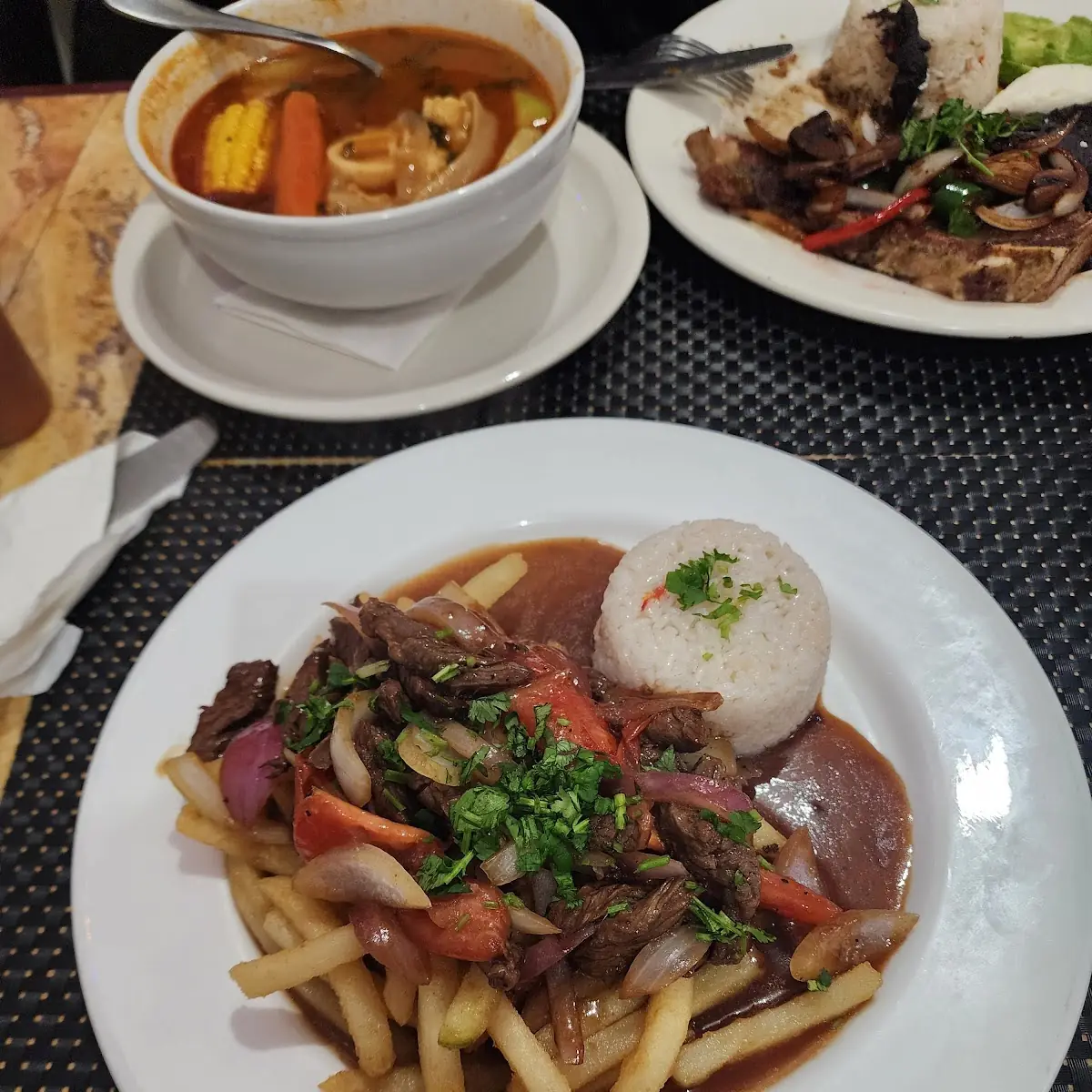 Lomo Saltado