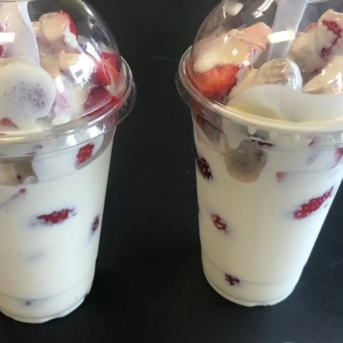 Fresas Con Crema Strawberries with Cream