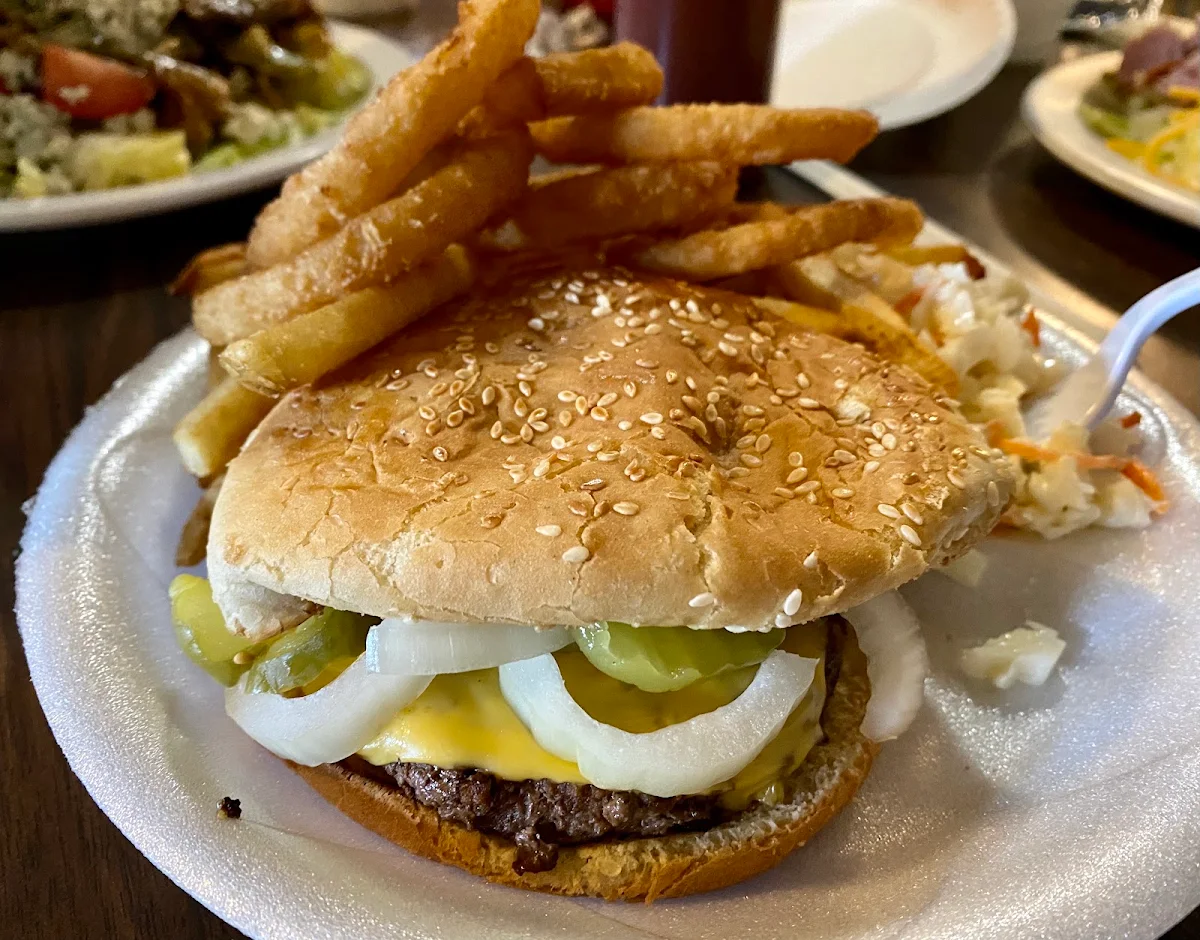 Cheeseburger Deluxe