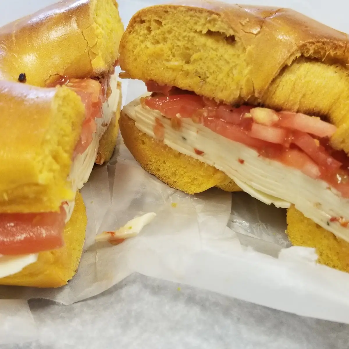 Egg Bagel with Pepper Jack Cheese and Tomato