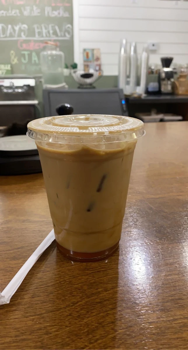 Iced Vanilla Latte