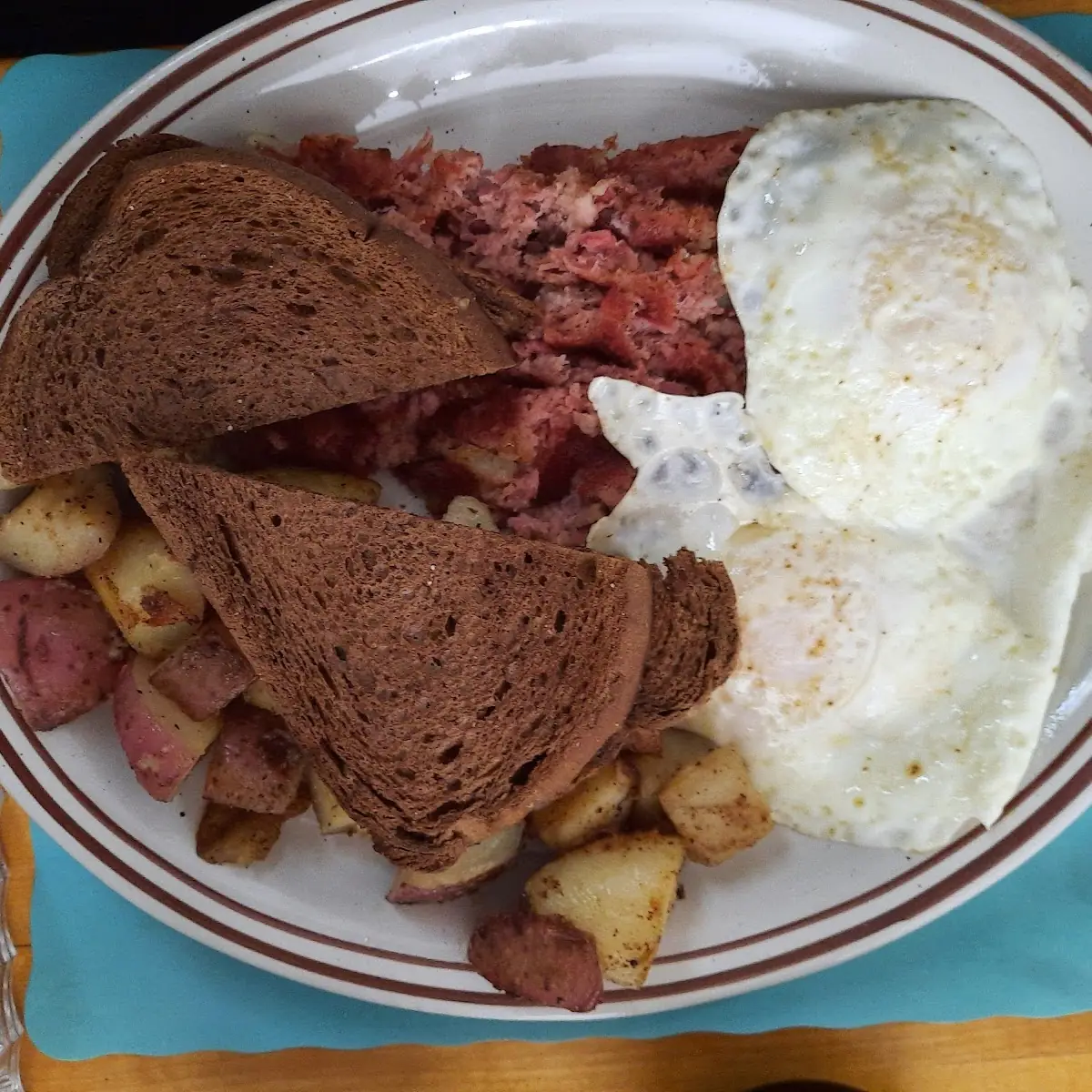 Two Eggs Sunnyside Homemade Corned Beef Hash