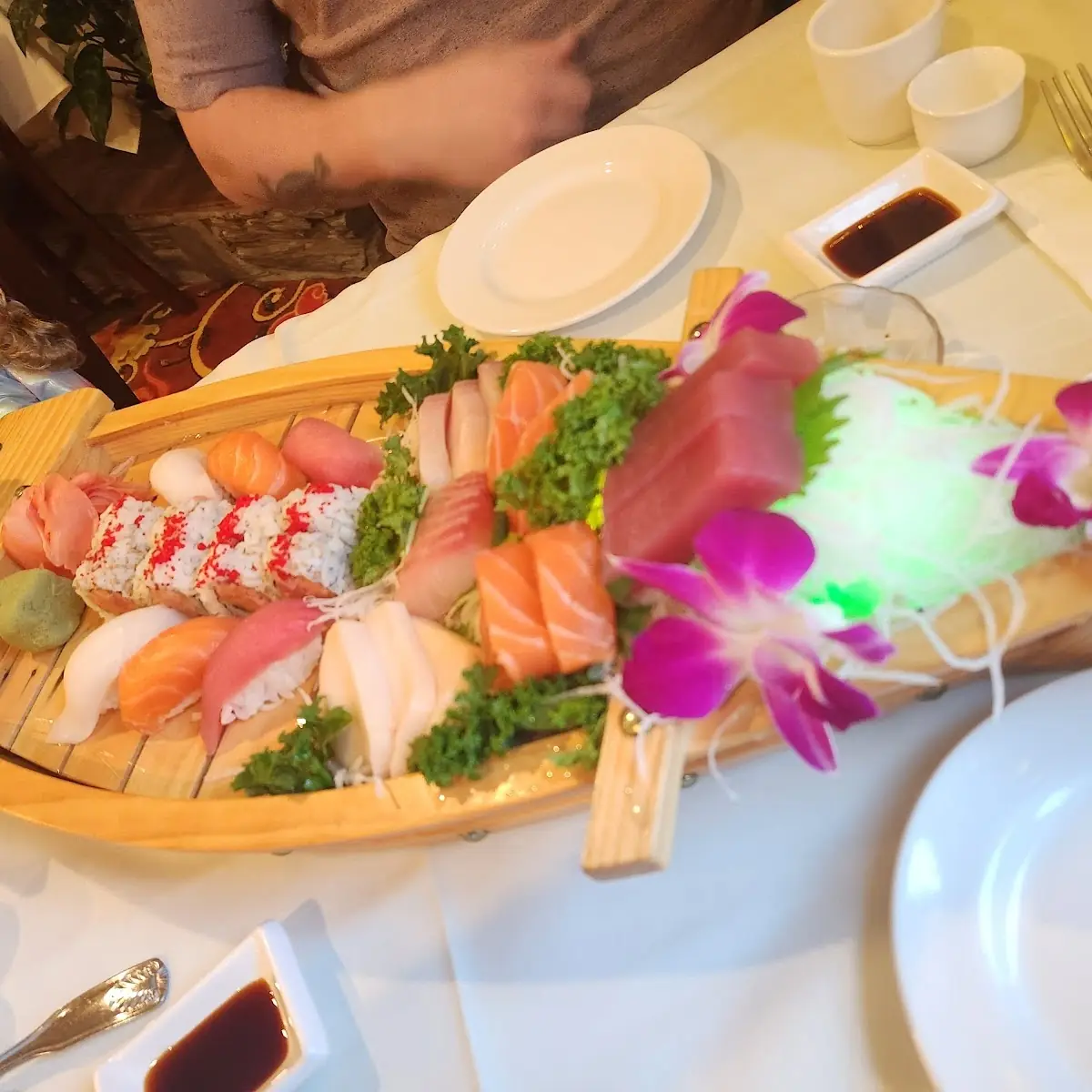 Sashimi Deluxe