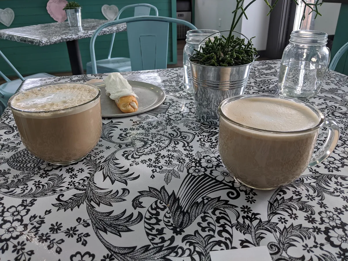 Cafe Au Lait Long John Latte