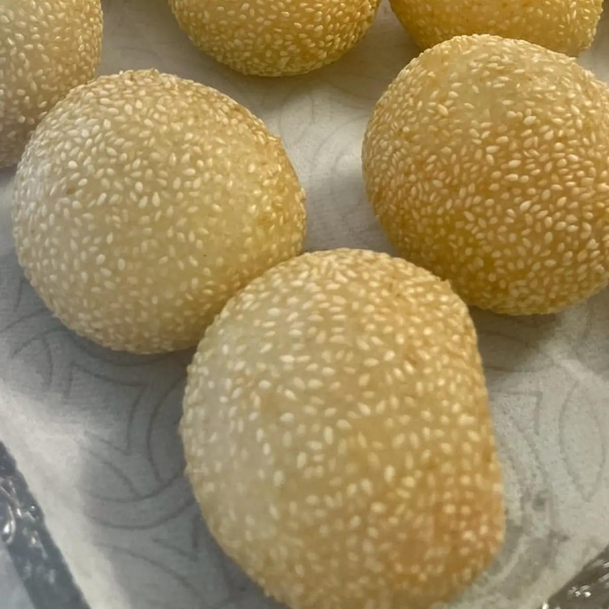 Sesame Ball Each