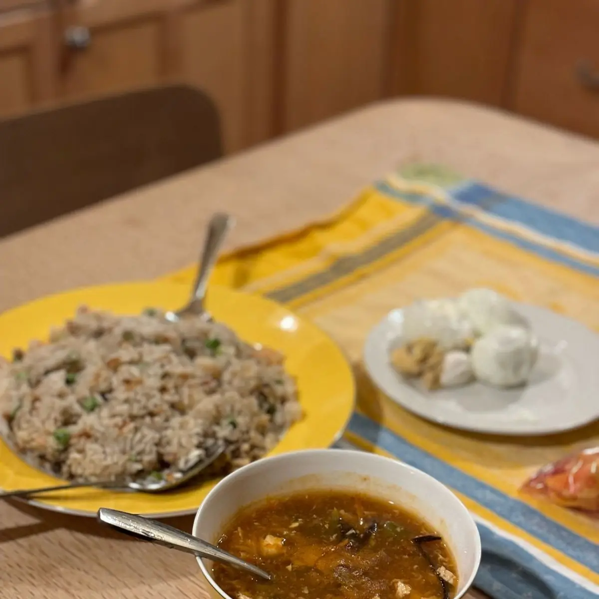 Highlights, Golden Island Restaurant