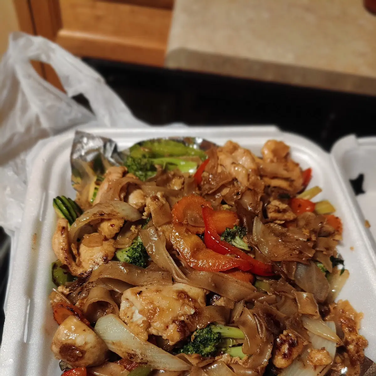 Phad Khee Mao Drunken Noodles