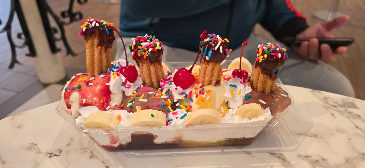 Titanic Banana Split