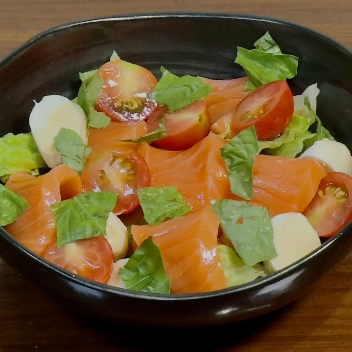 Raw Salmon Don