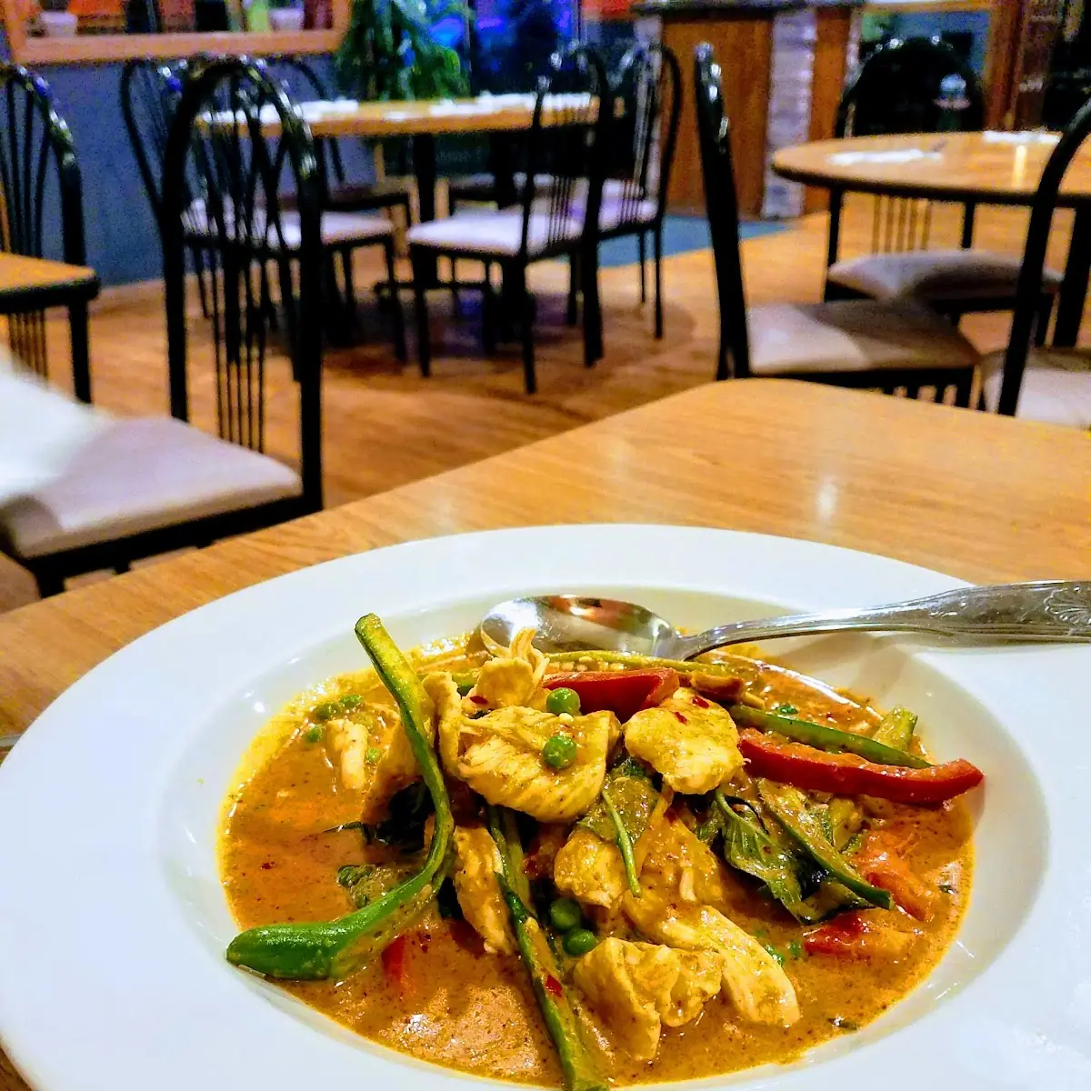 Gaeng Daeng Red Curry