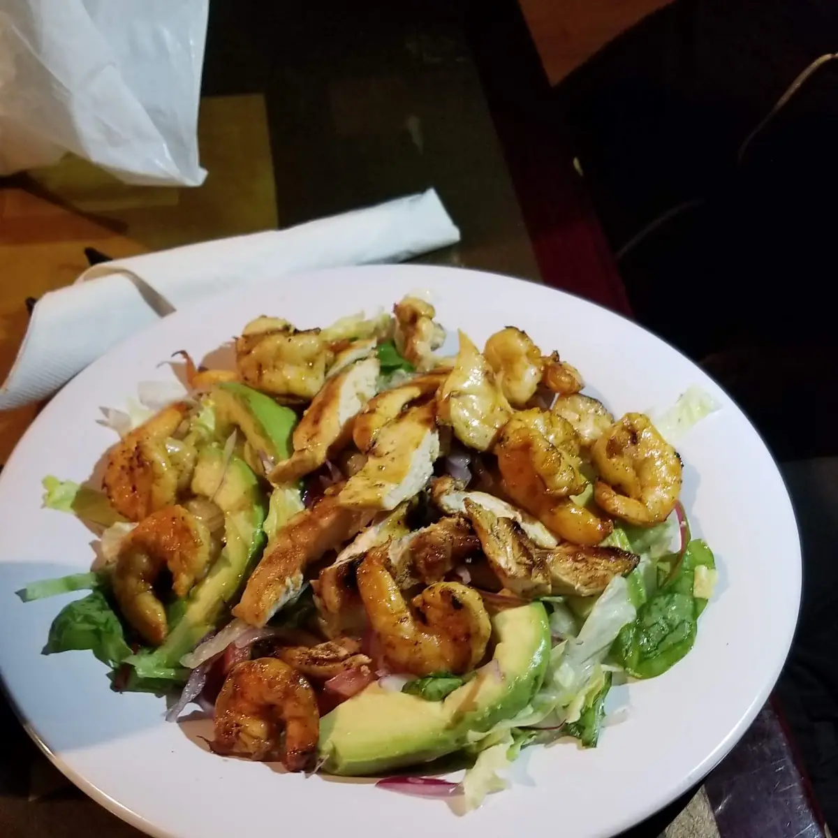 Ensalada Mixta de Camarones