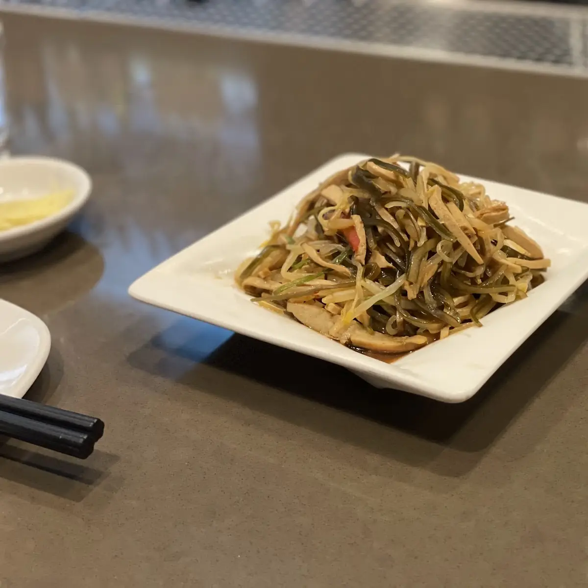 Seaweed and Bean Curd in a Vinegar Dressing