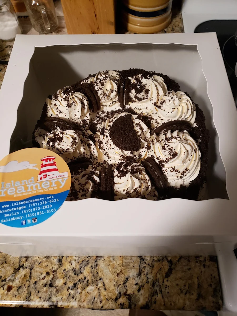 Oreo Ice Cream Cake