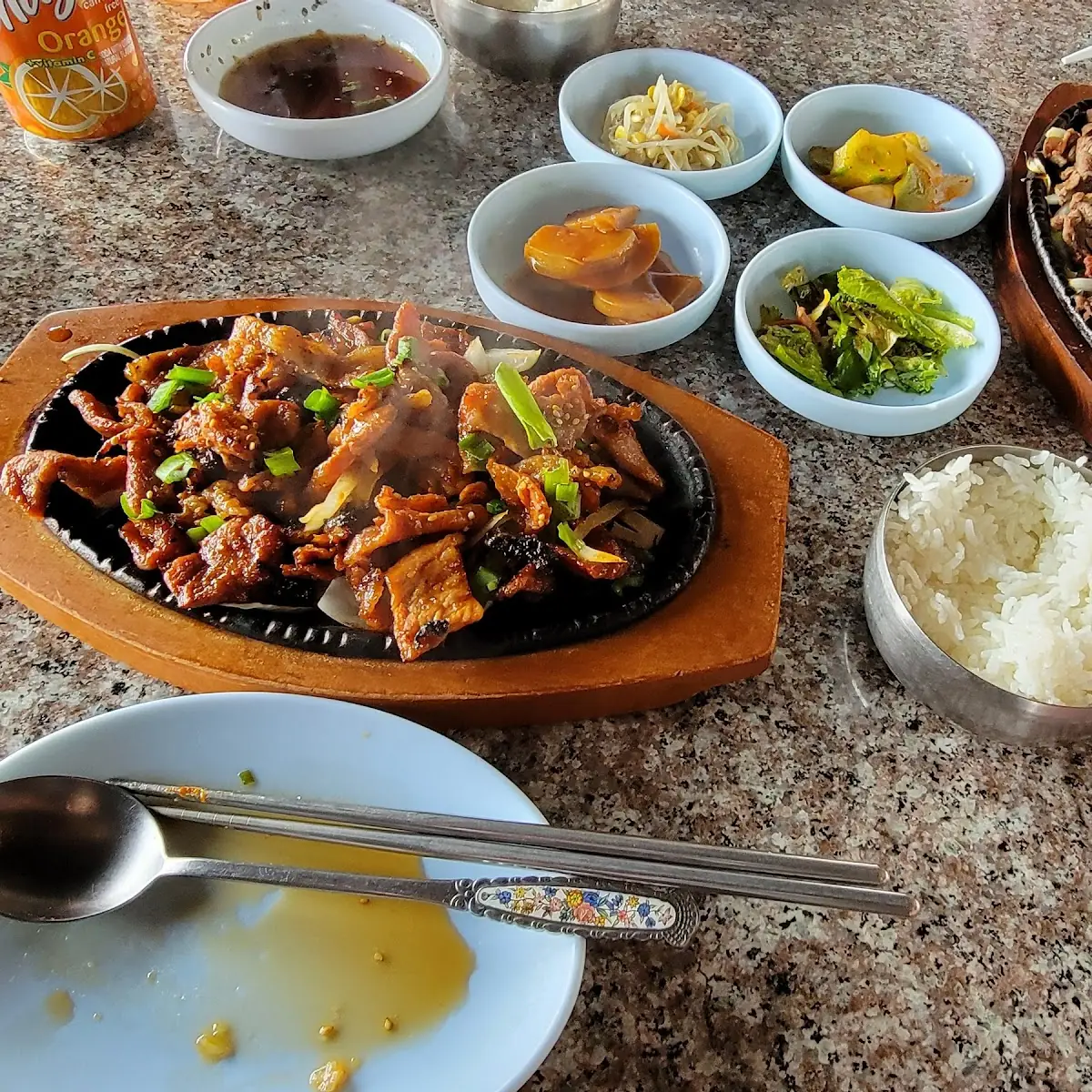 Spicy BBQ Pork & BBQ Beef