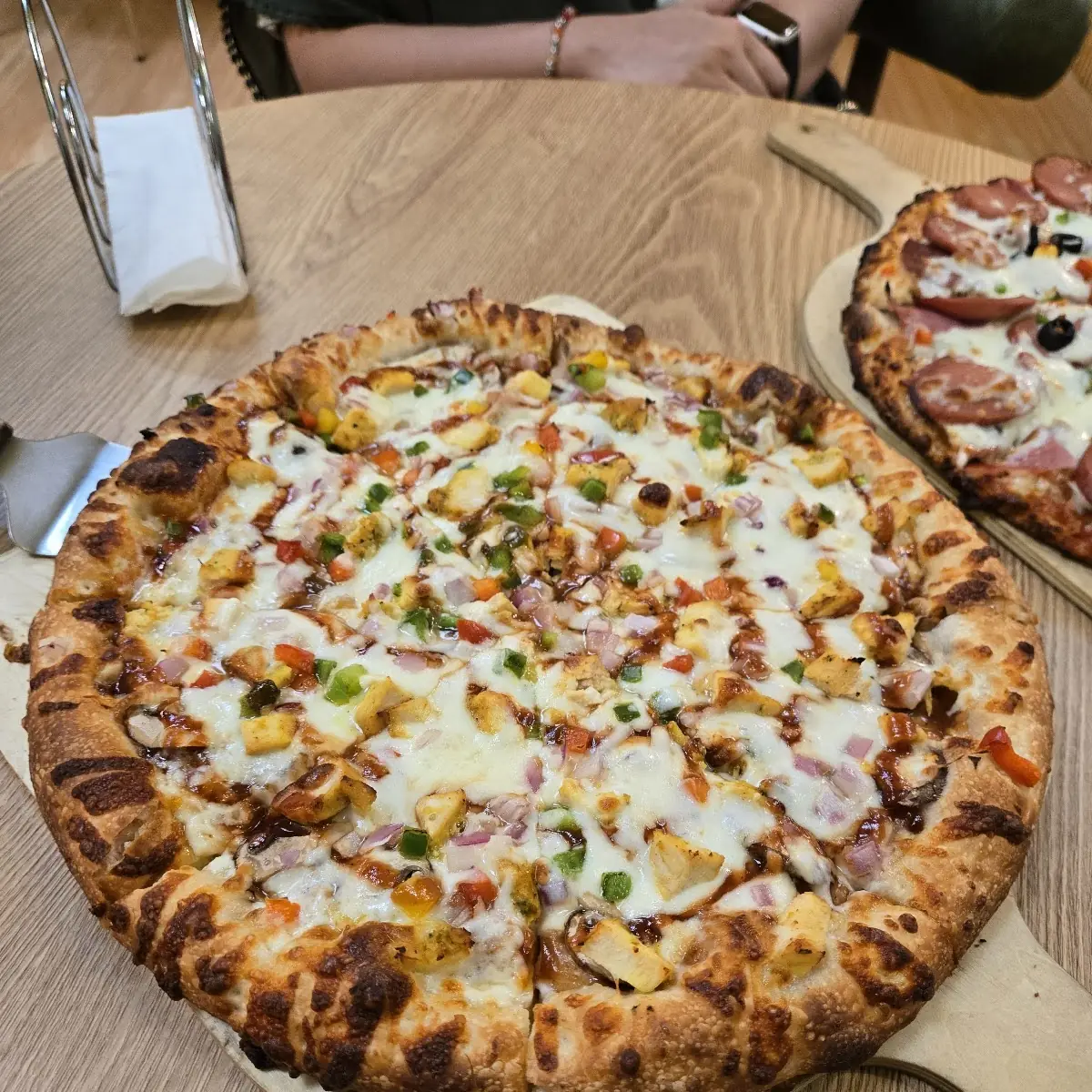 Bar B Q Chicken Pizza